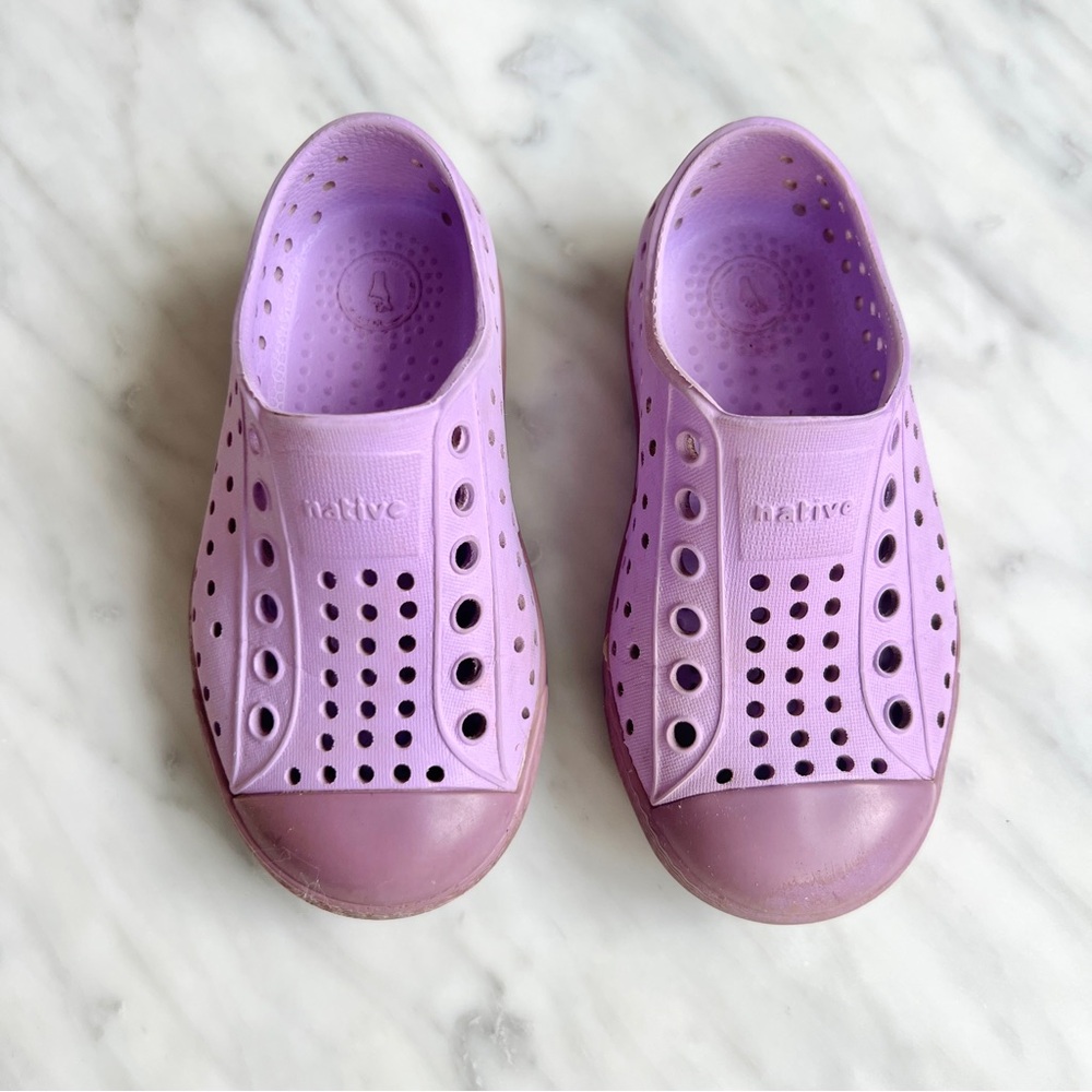 SOLD Native Kids Jefferson Shoe in Lavender Sea Fan